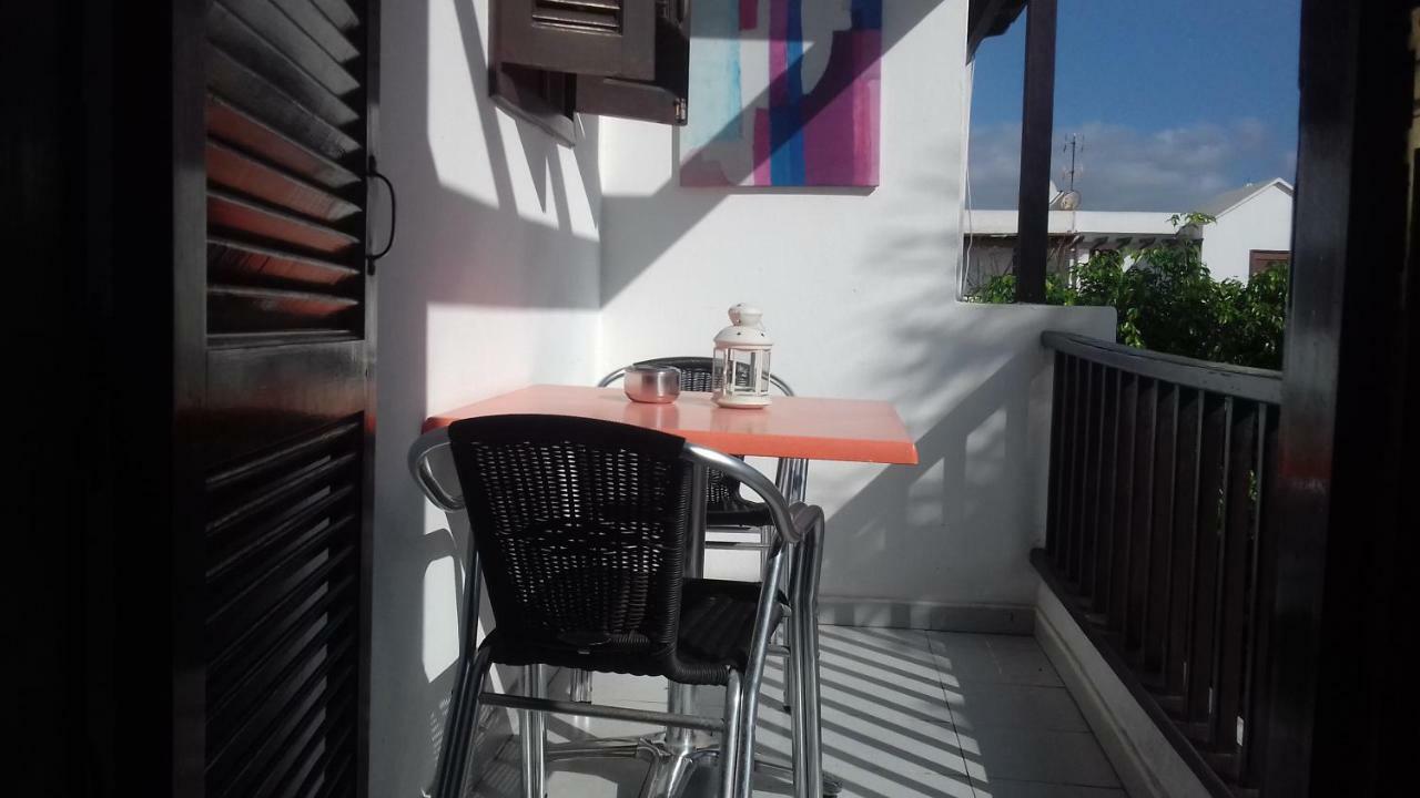 Apartamentos Playa Honda Mácher Exterior photo